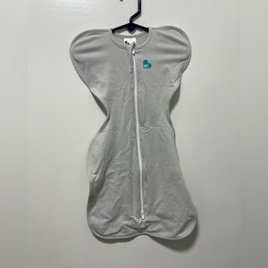 Love to dream Gray Baby Swaddle with Zipper